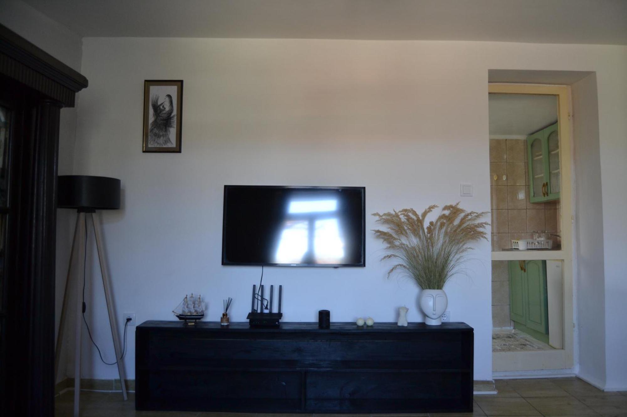 Una Apartment Cetinje Buitenkant foto